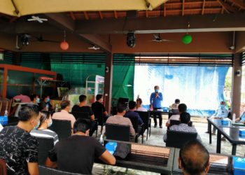 នៅថ្ងៃទី 22 ខែមិថុនា ឆ្នាំ 2021ចុះផ្សព្វផ្សាយដល់អាជីវករលក់ដូរនៅឆ្នេរអូឈើទាល