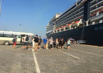 នាវាទេសចរណ៍ចំនួន ០១ គ្រឿង ឈ្មោះ WESTERDAM ដែលជានាវាទី ០១ មកពីកំពង់ផែ Laem Chabang ប្រទេសថៃ ចូលចតនៅកំពង់ផែស្វយ័តក្រុងព្រះសីហនុ ។