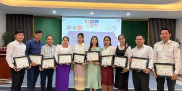ធនធានមនុស្សល្អ គឺជាគន្លឹះស្នូលមួយយ៉ាងសំខាន់ក្នុងការលើកកម្ពស់ស្តង់ដាទេសចរណ៍