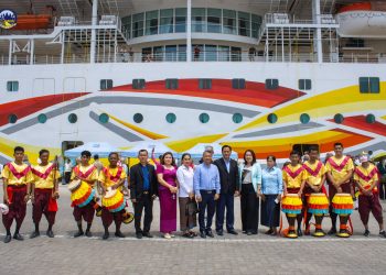 នាវា Norwegian Sun នាំភ្ញៀវជាង ១៨០០នាក់ ចូលទស្សនាខេត្តព្រះសីហនុ